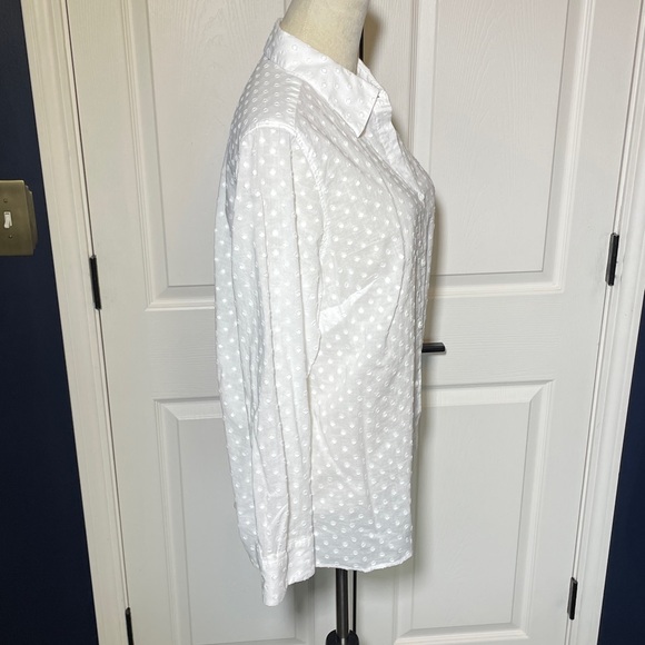 Talbots White Polka Dot Button Down Shirt Size 14W - Picture 4 of 10
